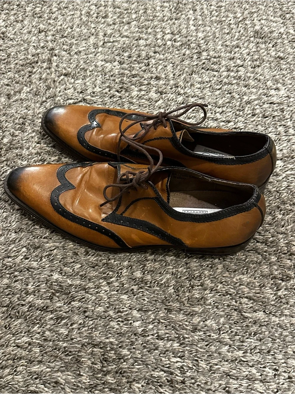 Fratelli Men's Two-Tone Brown and Black Wingtip Oxfords